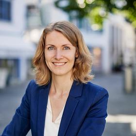 Vorschaubild von Miriam Dippe-Nistor Partnerin IRF Reputation AG